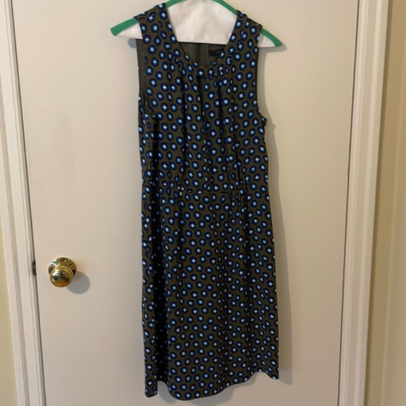 JCrew sleeveless dress with keyhole neck. Lovely olive green 4 - Picture 2 of 4